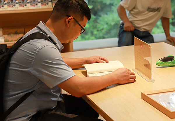 頂立科技黨支部開展主題黨日活動(dòng) (5).JPG 頂立科技黨支部開展主題黨日活動(dòng) (5).JPG