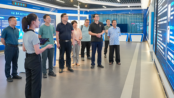 博云新材馮志榮總裁率高管團(tuán)隊(duì)蒞臨頂立科技考察交流 (1).png 博云新材馮志榮總裁率高管團(tuán)隊(duì)蒞臨頂立科技考察交流 (1).png